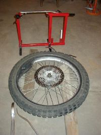 DRZ-400S tire